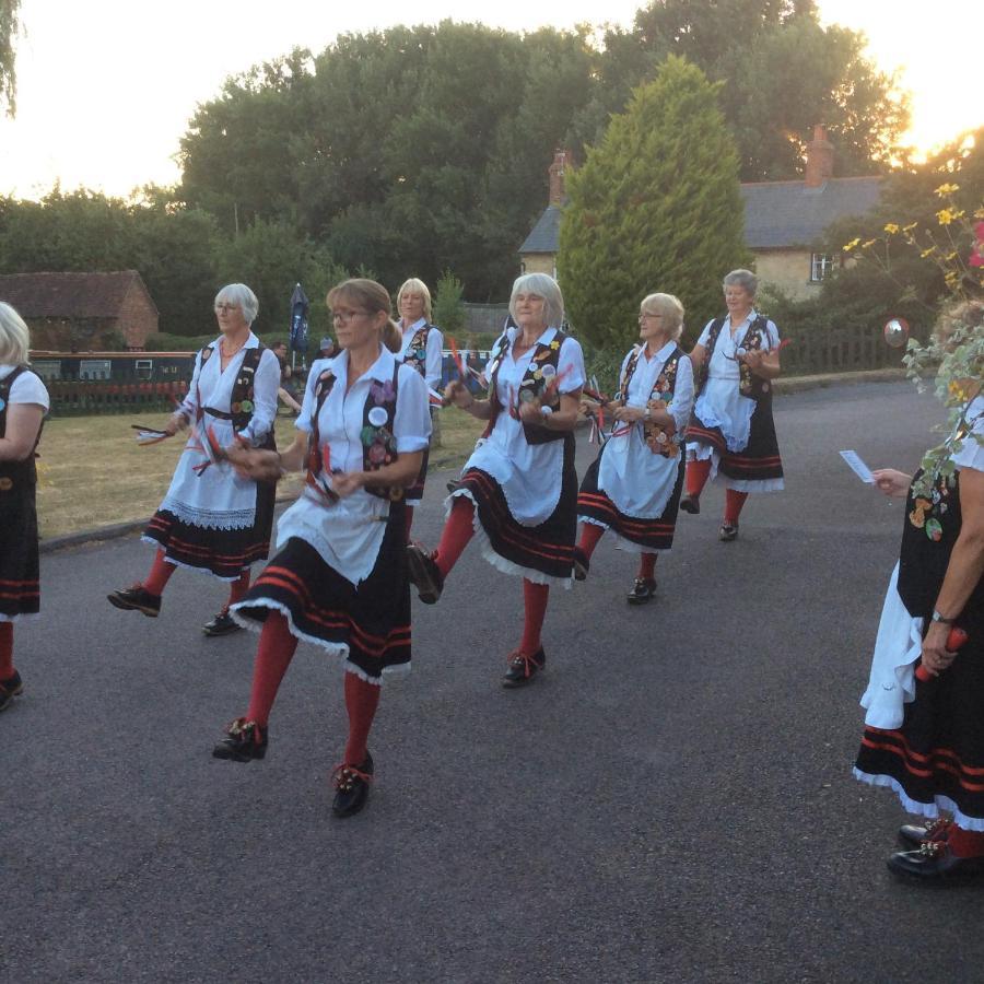 The Highwayman Hotel Kidlington Eksteriør billede
