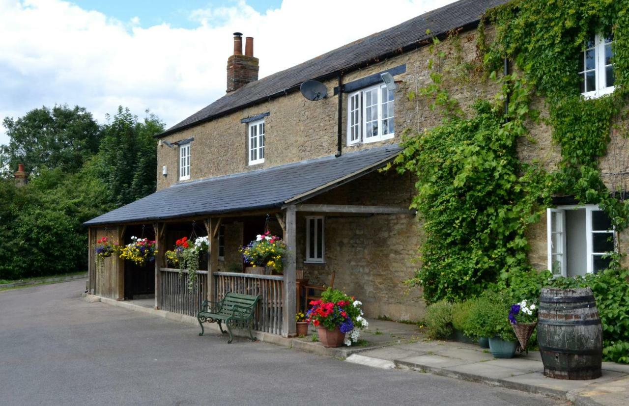 The Highwayman Hotel Kidlington Eksteriør billede